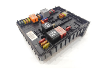 Блок предохранителей 1K0937124H Audi A3 S3 8P