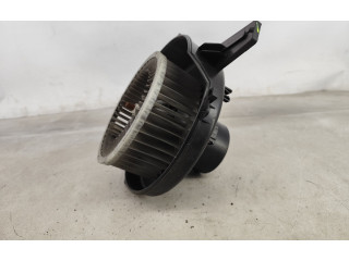 Вентилятор печки 6Q1819015J Audi A1