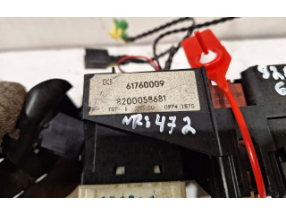 Ручка стеклоочистителей 8200058681 Renault Clio II