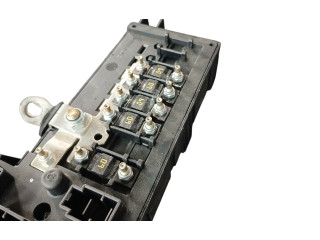 Блок предохранителей  8637841, 518323324   Volvo V70    