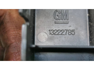 Блок предохранителей 13255300, 529050199 Chevrolet Orlando