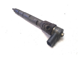 Vstřikovač 0445110158   Audi A8 S8 D3 4E    ASE 