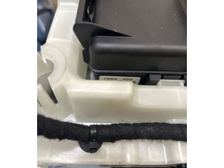   Pojistková skříňka 31384034   Volvo XC60 2023