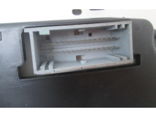 Přístrojová deska Renault Thalia I 2004