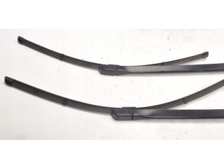 Ножка стеклоочистителей лобового стекла