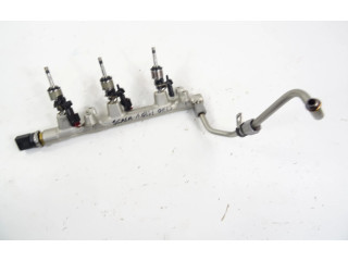 Топливная рампа 05E906054A Skoda Scala