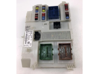 Блок предохранителей  31327994AA, NP1134   Volvo V70    