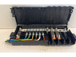 Ящик предохранителей (комплект) HX7314516AA Jaguar XE