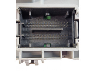 Блок предохранителей 00519749220   Ford Ka    