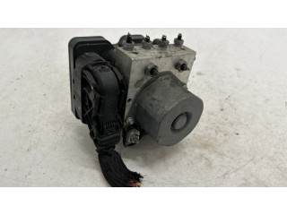 Jednotka ABS 0094316412   Mercedes-Benz A W176 2014