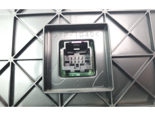 Блок управления климат-контролем P6TM19DX9AB   Jeep Compass