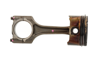 Шатун  06H198401D    Volkswagen Golf VII  