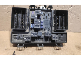 Блок предохранителей GB3T-14D068-KA Ford Ranger