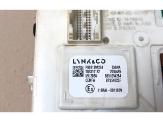 Блок предохранителей P8891894264, 8888003018 Lynk & co 01