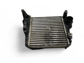 Интеркулер 95B145803B Porsche Macan