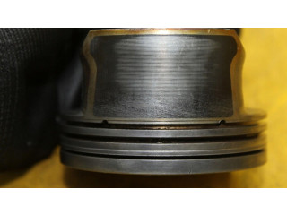 Píst Mercedes-Benz A W169