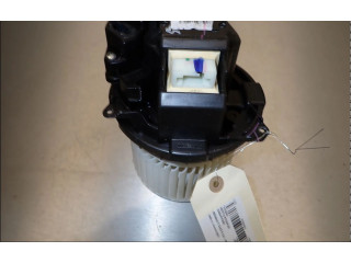 Вентилятор печки 272104788R Renault Clio V