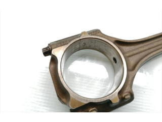 Шатун  BVY    Audi A3 S3 8P  