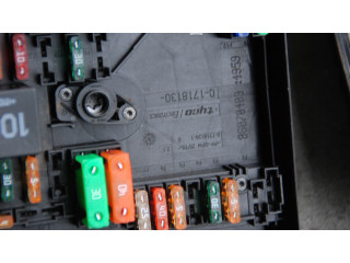   Pojistková skříňka 1K0937629A, 140KM   Volkswagen Tiguan 2009