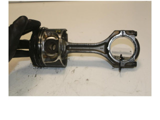 Поршень с шатуном 4N14 Mitsubishi Outlander