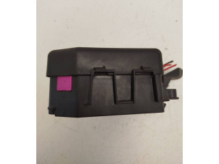 Блок предохранителей 2655085 Audi A3 S3 8L