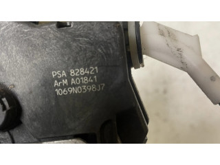 Задний замок