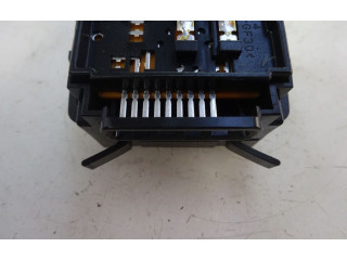 Ручка стеклоочистителей Mitsubishi Colt