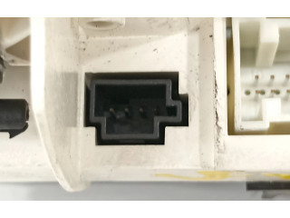 Pojistková skříňka Модуль блока управления кондиционером A1698301385 Mercedes-Benz B W245 2005