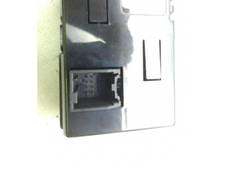 Дисплей 13338335 Opel Meriva B