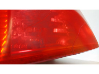 Задний фонарь левый сзади 4E0945095C Audi A8 S8 D3 4E 2002-2009 года