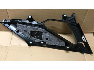 Другая деталь салона