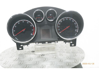 Панель приборов 13420499   Opel Meriva B       