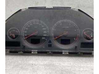Панель приборов    Volvo V70       