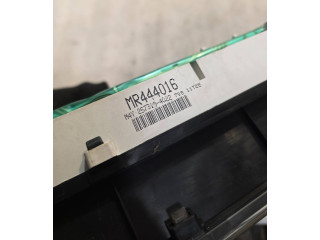 Спидометр (приборный щиток) MR444016, 2573104022 Mitsubishi Galant