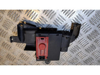 Узел подключения плюсовых проводов