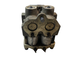 Блок АБС 0265201037, 701614111   Volkswagen  Transporter - Caravelle T4  1991 - 2003 года