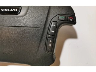 Подушка безопасности водителя 8638255   Volvo V70