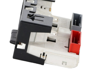 Дисплей P8200028364A Renault Clio II