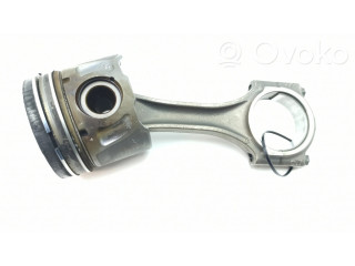  Поршень с шатуном 10dz88 9812819780, 12F4I02668  Land Rover Evoque I для дизельного двигателя 2.2