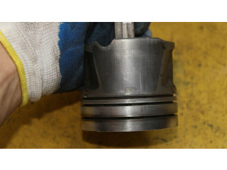 Поршень с шатуном Jaguar S-Type