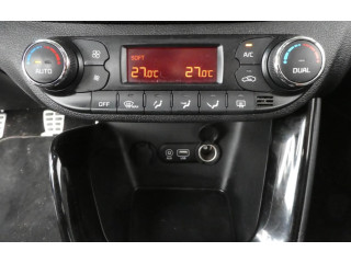 Блок управления климат-контролем 97250A2400   KIA Ceed