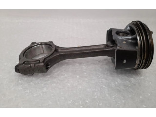  Поршень с шатуном    Renault Clio III  