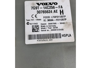 Блок предохранителей 30765624AE, 7G9T14C256FA   Volvo V70    