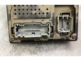 Блок предохранителей 30728542, 05W241   Volvo XC70    