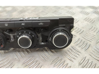 Блок управления климат-контролем 3T0820047R Skoda Yeti (5L)