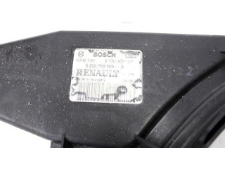 Вентилятор радиатора     8200765566    Dacia Sandero 