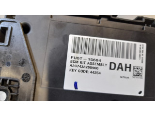 Pojistková skříňka DG9T14B476B, DG9T14B476C Ford Fusion II 2015