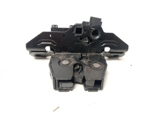Замок багажника 13587640 Chevrolet Trax - года