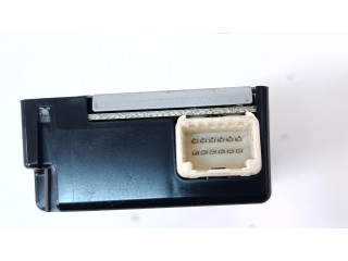 Блок управления 897A052030, 2584000041   Toyota Prius c