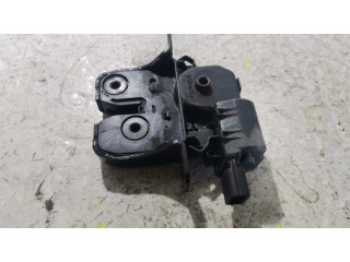 Замок задней крышки